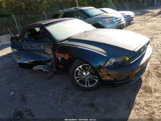 FORD FORD MUSTANG V6 PREMIUM
