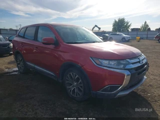 MITSUBISHI MITSUBISHI OUTLANDER SE