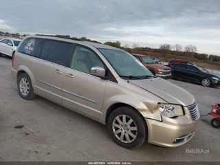 CHRYSLER CHRYSLER TOWN & COUNTRY TOURING-L