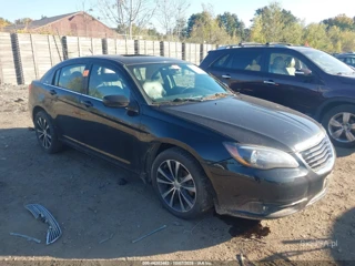 CHRYSLER CHRYSLER 200 S