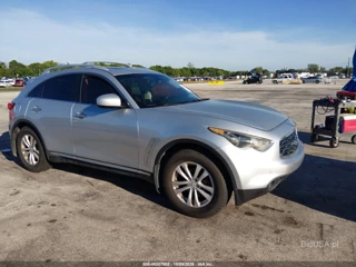 INFINITI INFINITI FX35