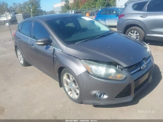 FORD FORD FOCUS TITANIUM