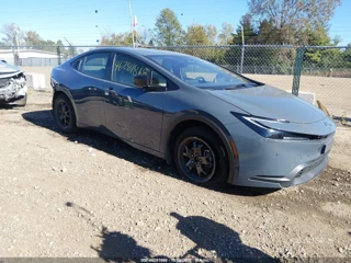 TOYOTA TOYOTA PRIUS LE