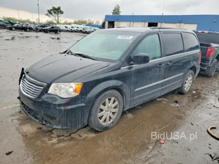 CHRYSLER TOWN & COUNTRY TOURING