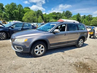 VOLVO XC70 3.2