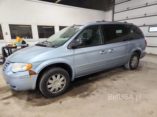 CHRYSLER TOWN & COUNTRY LIMITED