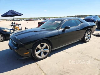 DODGE CHALLENGER SXT