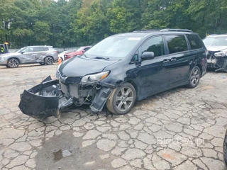 TOYOTA SIENNA SE 8-PASSENGER