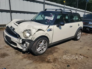 MINI COOPER S CLUBMAN