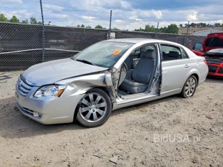 TOYOTA AVALON XLS