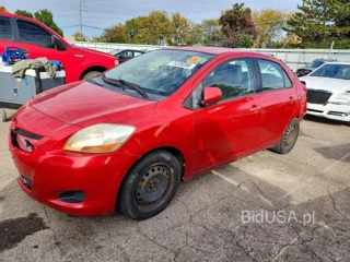 TOYOTA YARIS BASE