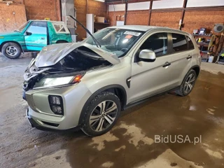 MITSUBISHI OUTLANDER SPORT ES