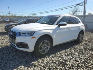 AUDI Q5 PREMIUM PLUS