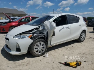 TOYOTA PRIUS C