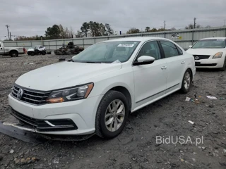 VOLKSWAGEN PASSAT S