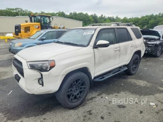 TOYOTA 4RUNNER SR5