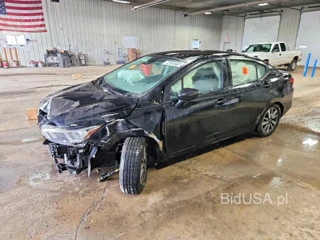 NISSAN VERSA SV