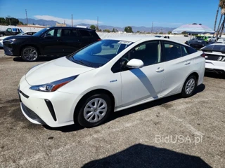 TOYOTA PRIUS LE