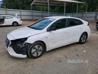 HYUNDAI IONIQ BLUE