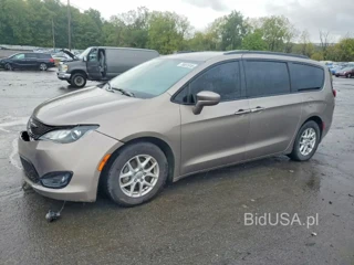 CHRYSLER PACIFICA TOURING PLUS