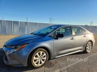 TOYOTA COROLLA LE