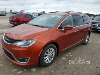 CHRYSLER PACIFICA TOURING L PLUS