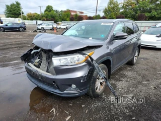 TOYOTA HIGHLANDER XLE