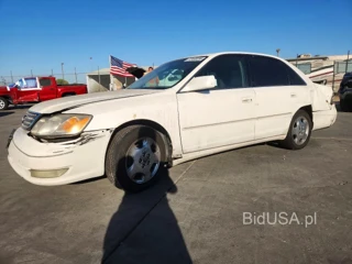 TOYOTA AVALON XLS