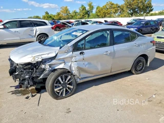 NISSAN VERSA SV