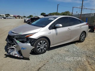TOYOTA PRIUS PRIME XLE