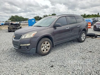 CHEVROLET TRAVERSE LS