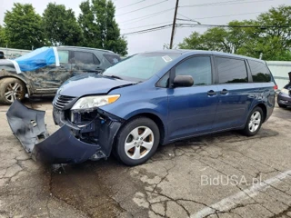 TOYOTA SIENNA L 7-PASSENGER