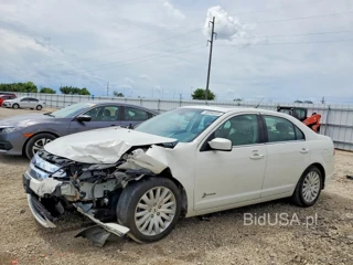 FORD FUSION HYBRID