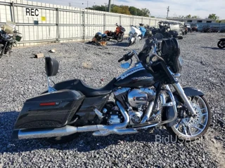 HARLEY-DAVIDSON FLHXS STREET GLIDE SPECIAL