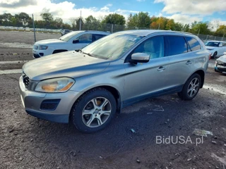 VOLVO XC60 T6