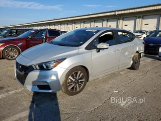 NISSAN VERSA SV