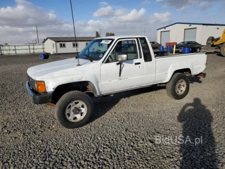 TOYOTA PICKUP XTRACAB RN67 DLX
