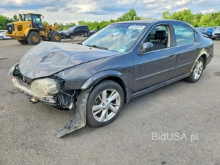 NISSAN MAXIMA GXE