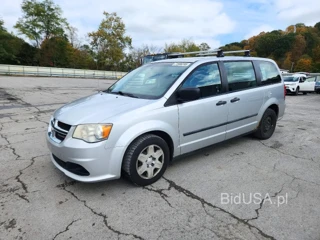 DODGE GRAND CARAVAN SE