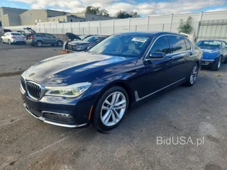 BMW 750 XI