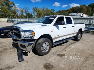 RAM 2500 TRADESMAN