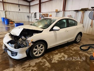 MAZDA 3 I