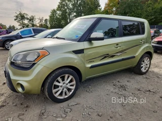 KIA SOUL +