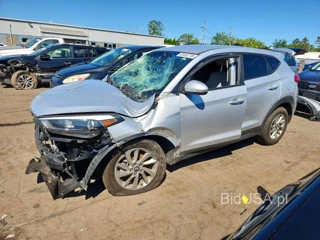 HYUNDAI TUCSON SE