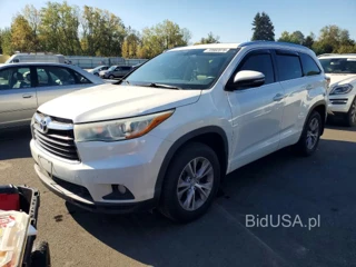 TOYOTA HIGHLANDER XLE