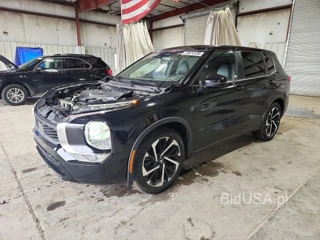 MITSUBISHI OUTLANDER SE