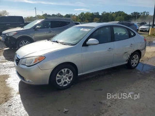 HYUNDAI ELANTRA GLS