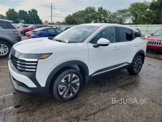 NISSAN KICKS SV