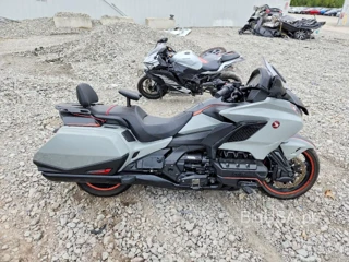 HONDA GL1800 B