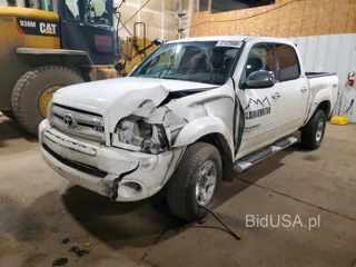 TOYOTA TUNDRA DOUBLE CAB SR5